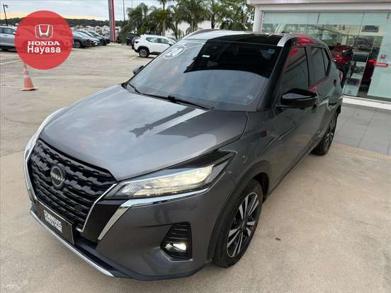 NISSAN-KICKS-2023