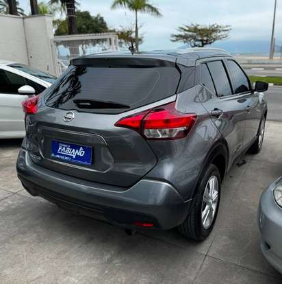 NISSAN-KICKS-2017