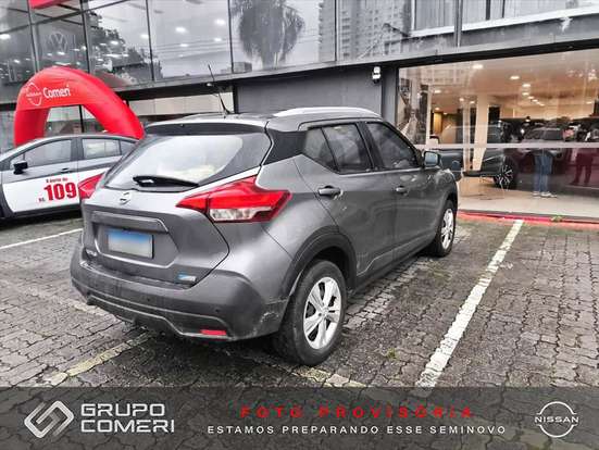 NISSAN-KICKS-2017