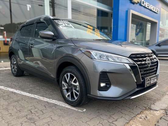 NISSAN-KICKS-2023