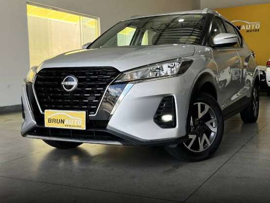 NISSAN-KICKS-2023
