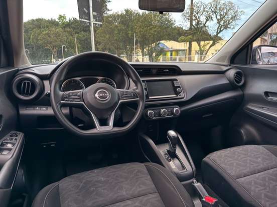 NISSAN-KICKS-2022