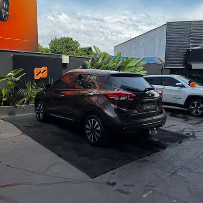NISSAN-KICKS-2020