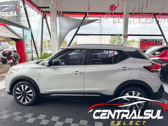 NISSAN-KICKS-1.6 16V FLEXSTART SV 4P XTRONIC NISSAN-KICKS-2017