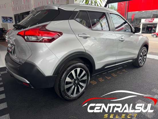 NISSAN-KICKS-2017