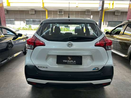 NISSAN-KICKS-2017