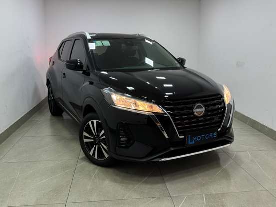 NISSAN-KICKS PLAY-2025