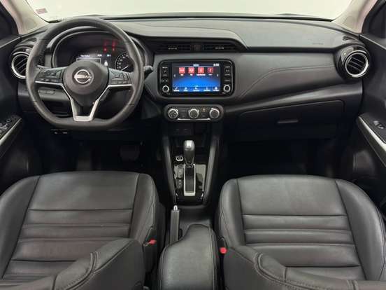 NISSAN-KICKS PLAY-2025