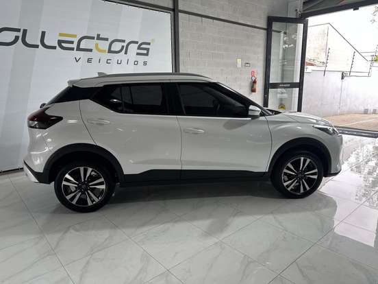 NISSAN-KICKS PLAY-2025
