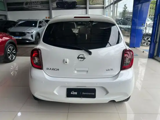 NISSAN-MARCH-1.6 SL 16V FLEXSTART 4P XTRONIC NISSAN-MARCH-2019