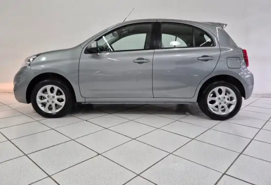 NISSAN-MARCH-1.6 SV 16V FLEX 4P XTRONIC NISSAN-MARCH-2017