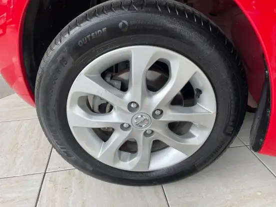 NISSAN-MARCH-1.6 SV 16V FLEX 4P XTRONIC NISSAN-MARCH-2017