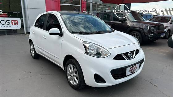 NISSAN MARCH 1.0 SV 12V FLEX 4P MANUAL