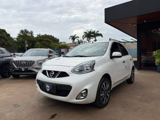 NISSAN MARCH 1.6 SL 16V FLEXSTART 4P XTRONIC