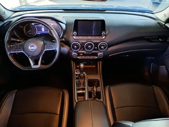 NISSAN-SENTRA-2023