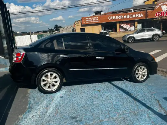 NISSAN-SENTRA-2011
