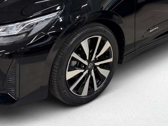 NISSAN-SENTRA-2024