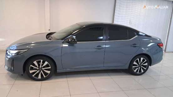 NISSAN-SENTRA-2024