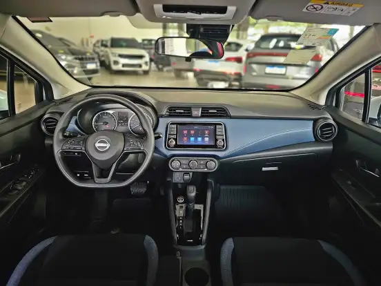 NISSAN-VERSA-2024