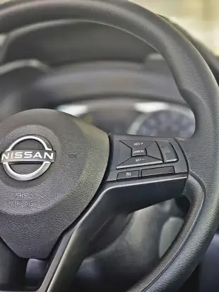 NISSAN-VERSA-2024