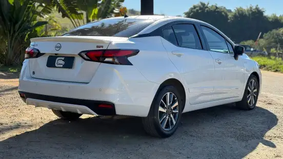 NISSAN-VERSA-2024