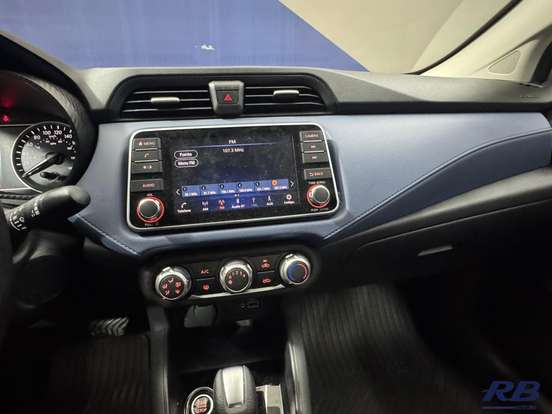 NISSAN-VERSA-2023