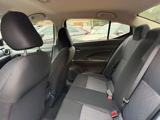 NISSAN-VERSA-2024