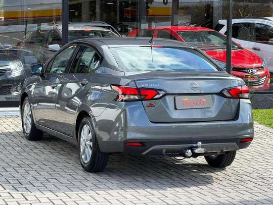 NISSAN-VERSA-2024