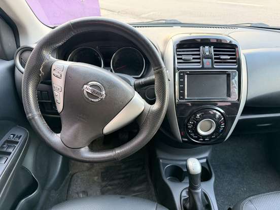 NISSAN-VERSA-1.6 16V FLEX SL 4P MANUAL NISSAN-VERSA-2015