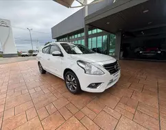 NISSAN VERSA 1.6 16V FLEXSTART SL 4P XTRONIC NISSAN VERSA 1.6 16V FLEXSTART SL 4P XTRONIC