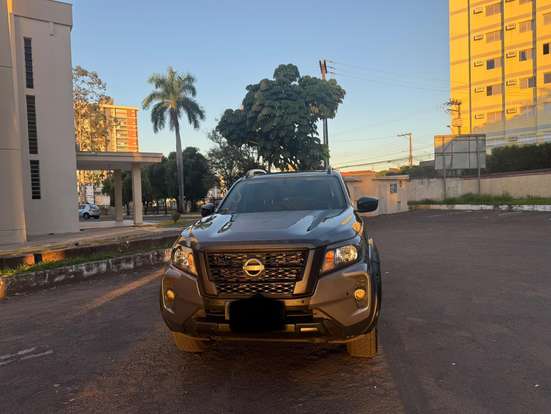 NISSAN-FRONTIER-2024