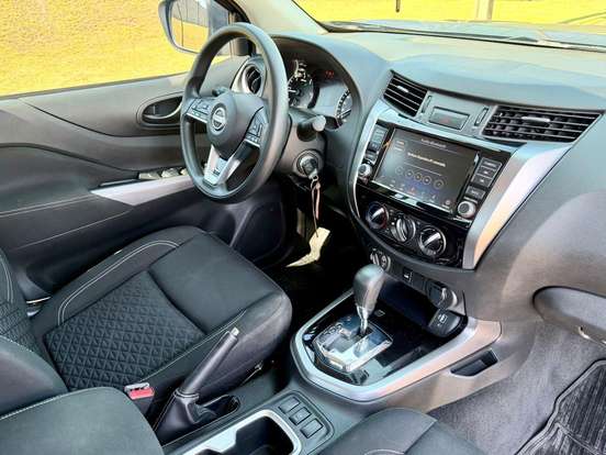 NISSAN-FRONTIER-2024
