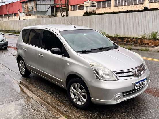 NISSAN-LIVINA-1.6 S 16V FLEX 4P MANUAL NISSAN-LIVINA-2013