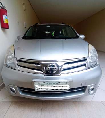 NISSAN-LIVINA-2012