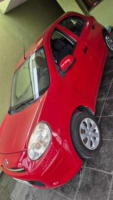 NISSAN-MARCH-2012
