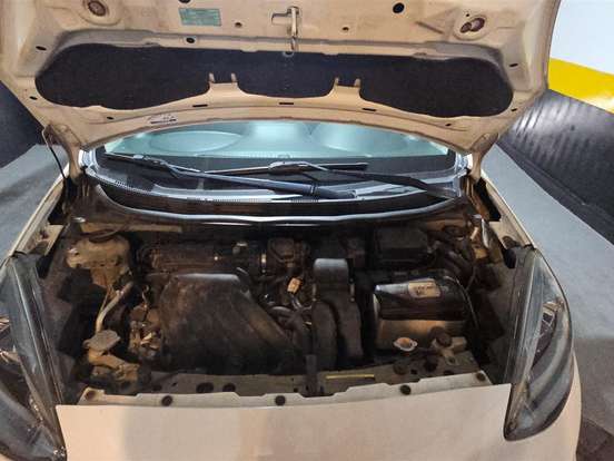 NISSAN-MARCH-1.6 SL 16V FLEX 4P MANUAL NISSAN-MARCH-2015