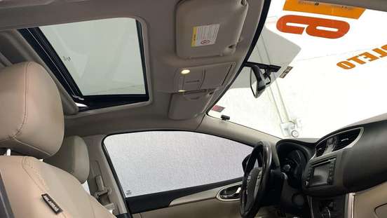 NISSAN-SENTRA-2015