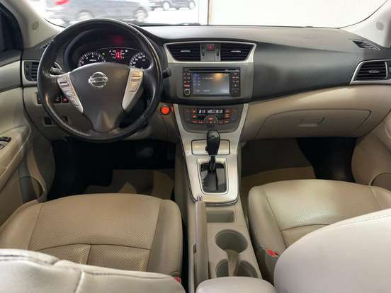 NISSAN-SENTRA-2015