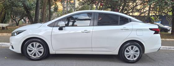 NISSAN VERSA 1.6 16V FLEX SENSE XTRONIC