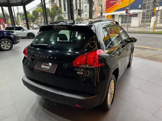 PEUGEOT-2008-2022