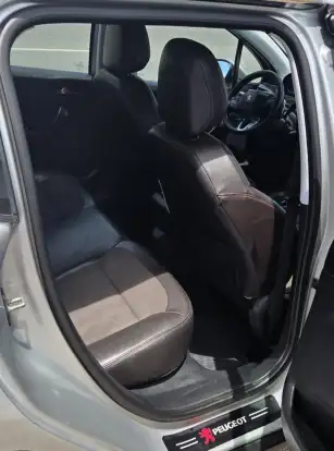 PEUGEOT-2008-2015