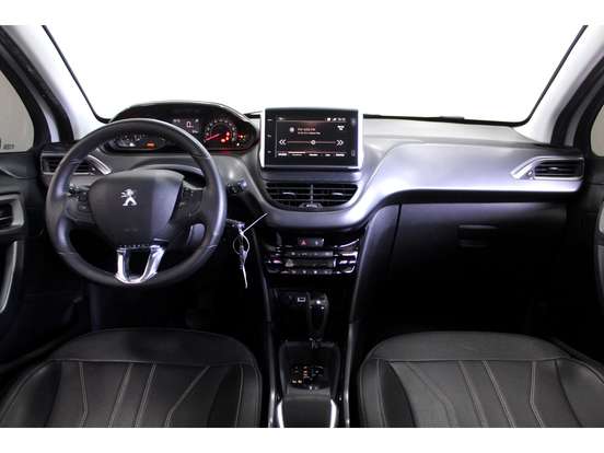 PEUGEOT-2008-2022