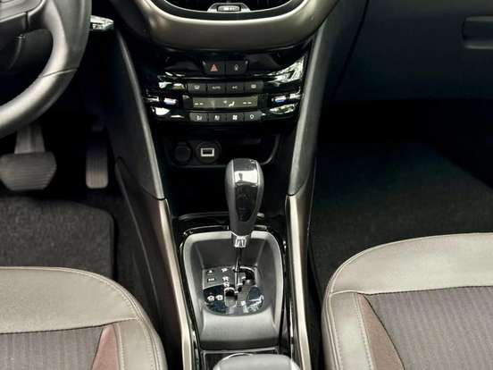 PEUGEOT-2008-2021
