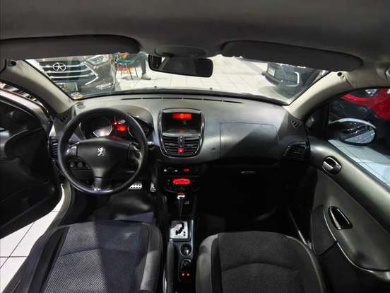 PEUGEOT-207-1.6 SW XS 16V FLEX 4P AUTOMÁTICO PEUGEOT-207-2010