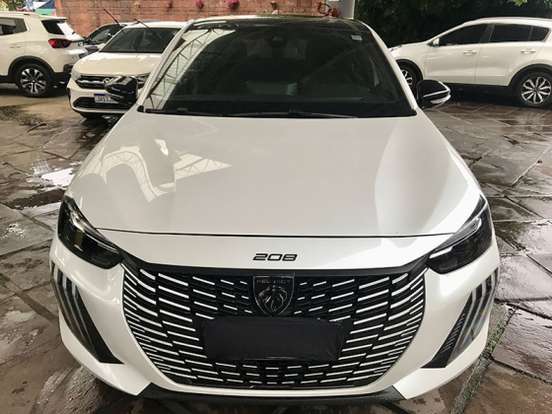 PEUGEOT-208-2025