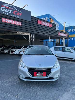 PEUGEOT-208-2014
