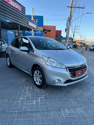 PEUGEOT-208-2014