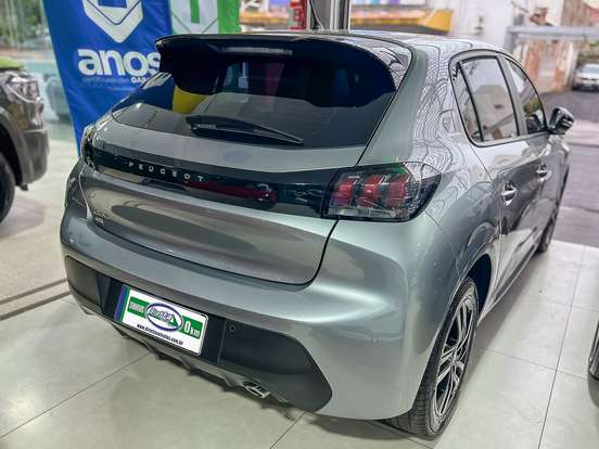 PEUGEOT-208-2023