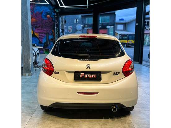 PEUGEOT-208-2014