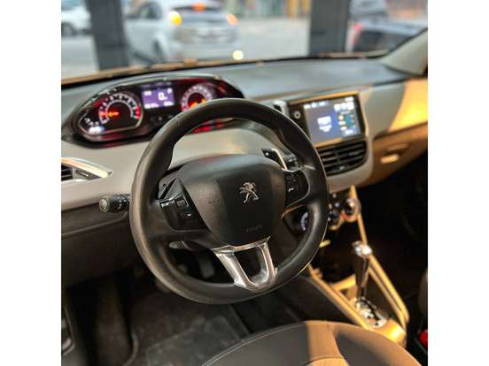 PEUGEOT-208-1.6 ACTIVE PACK 16V FLEX 4P AUTOMÁTICO PEUGEOT-208-2014